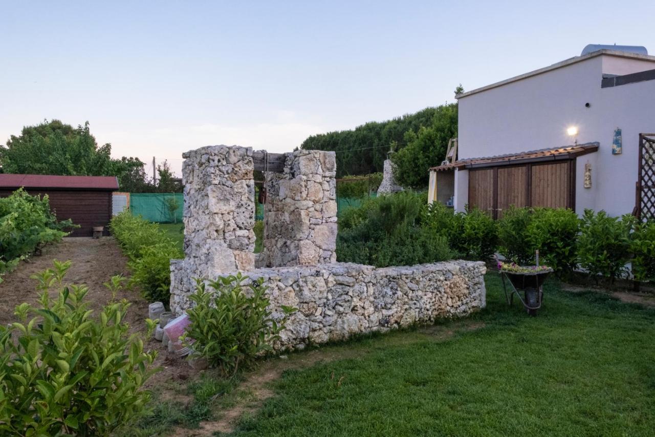A Lu Fanizza Bed & Breakfast Кутрофиано Екстериор снимка