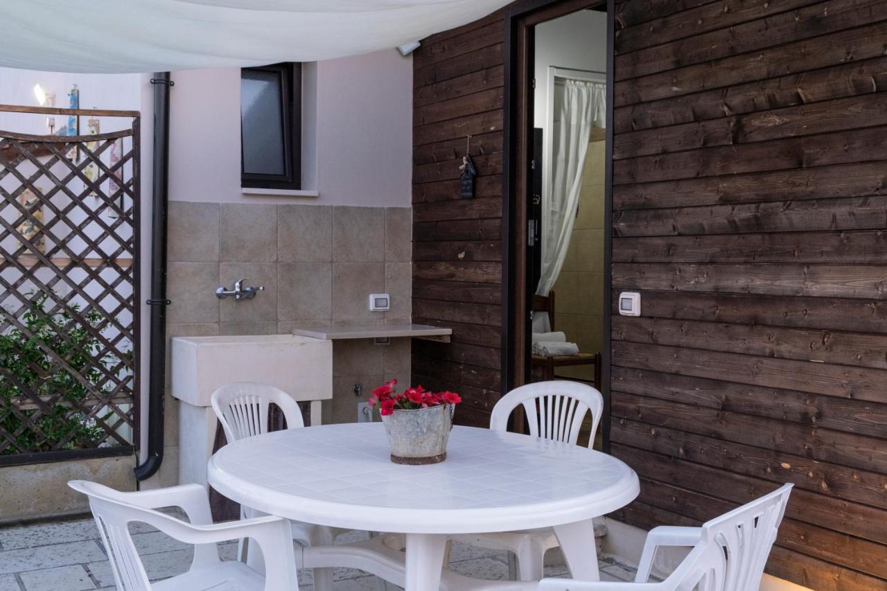 A Lu Fanizza Bed & Breakfast Кутрофиано Екстериор снимка