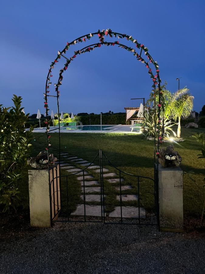 A Lu Fanizza Bed & Breakfast Кутрофиано Екстериор снимка