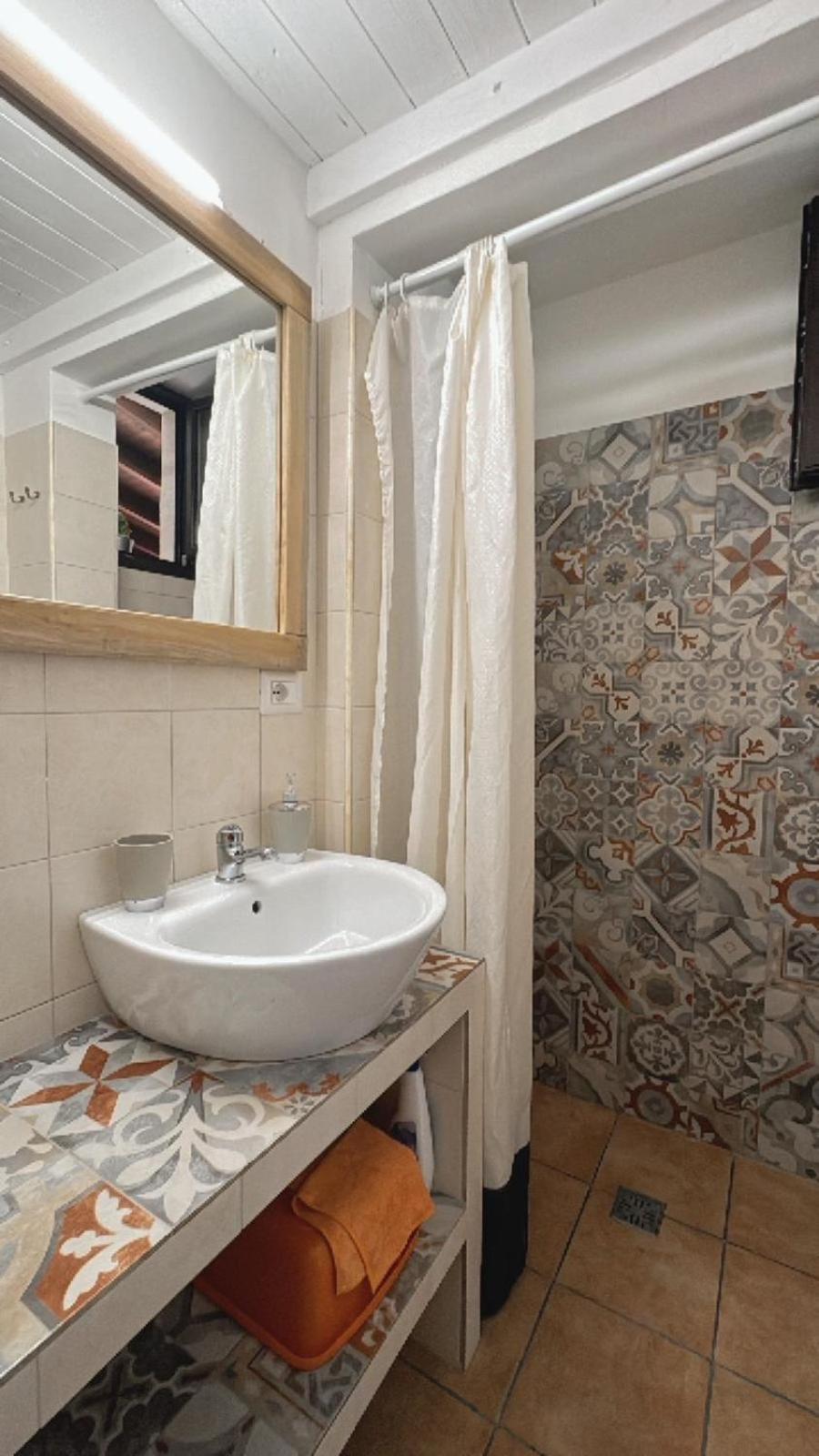 A Lu Fanizza Bed & Breakfast Кутрофиано Екстериор снимка